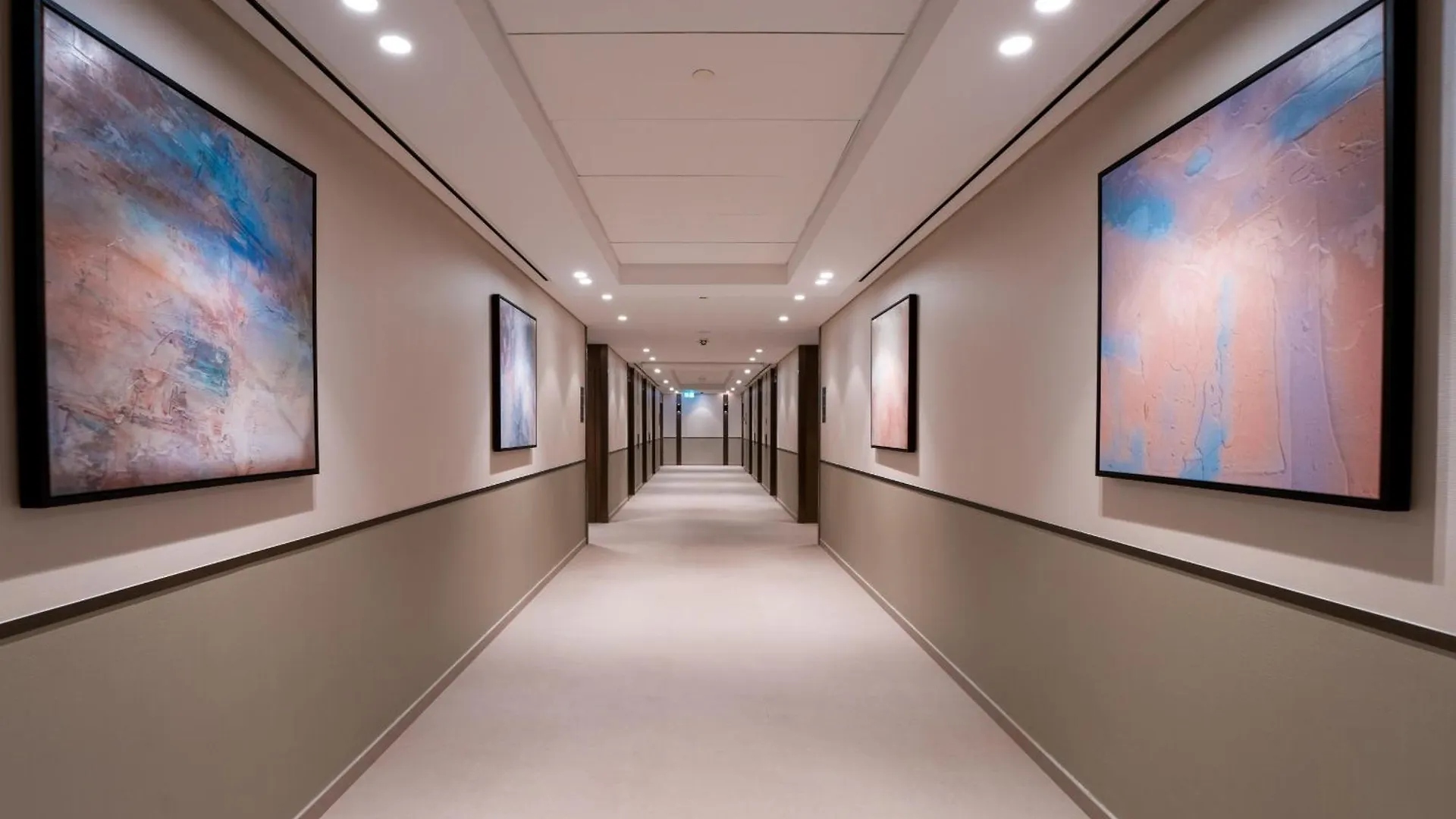 Easygo-Core Luxury 2Bdr In Grande Signature Res Panoramic View Dubai Birleşik Arap Emirlikleri