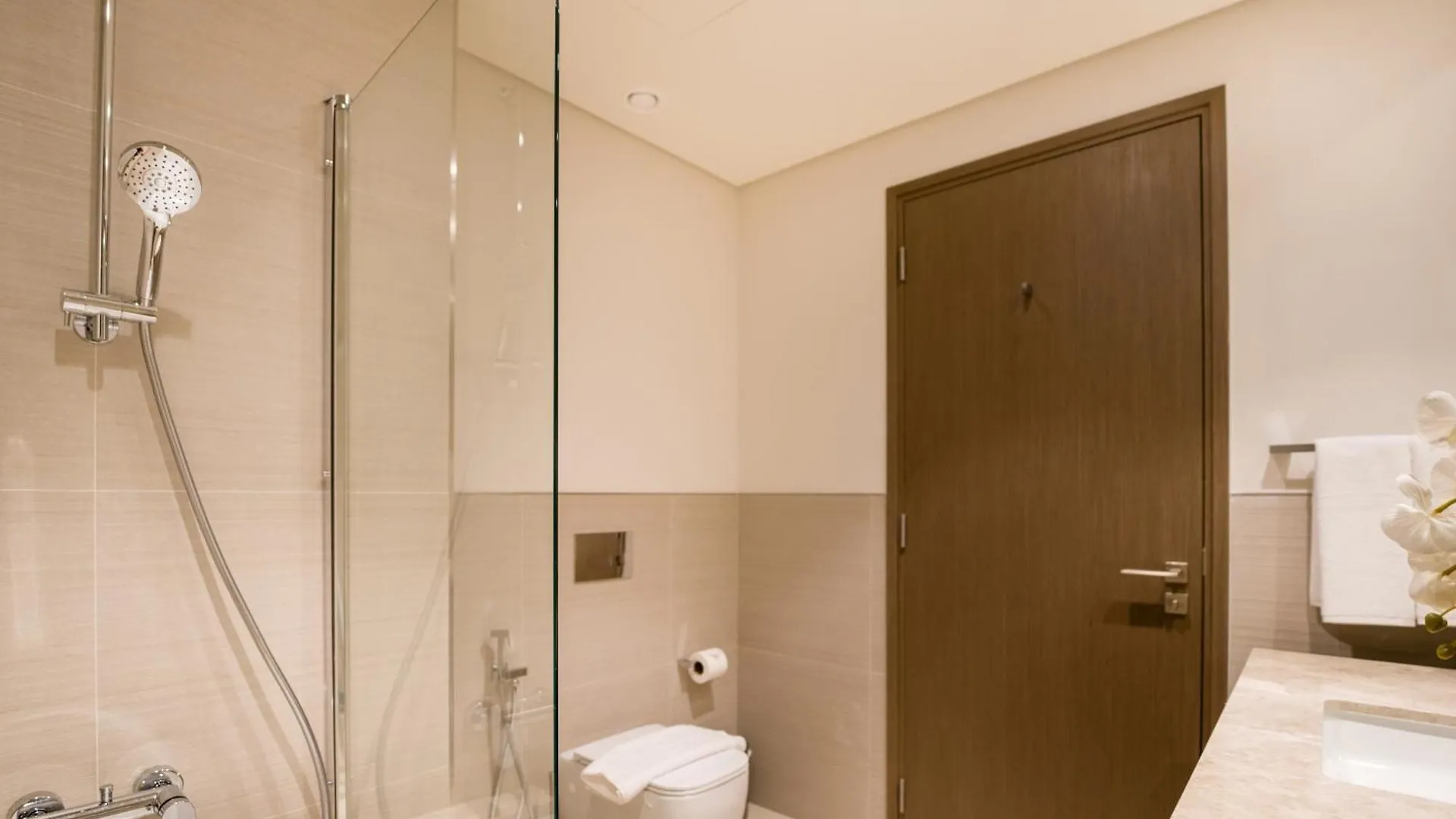 Easygo-Core Luxury 2Bdr In Grande Signature Res Panoramic View Dubai United Arab Emirates