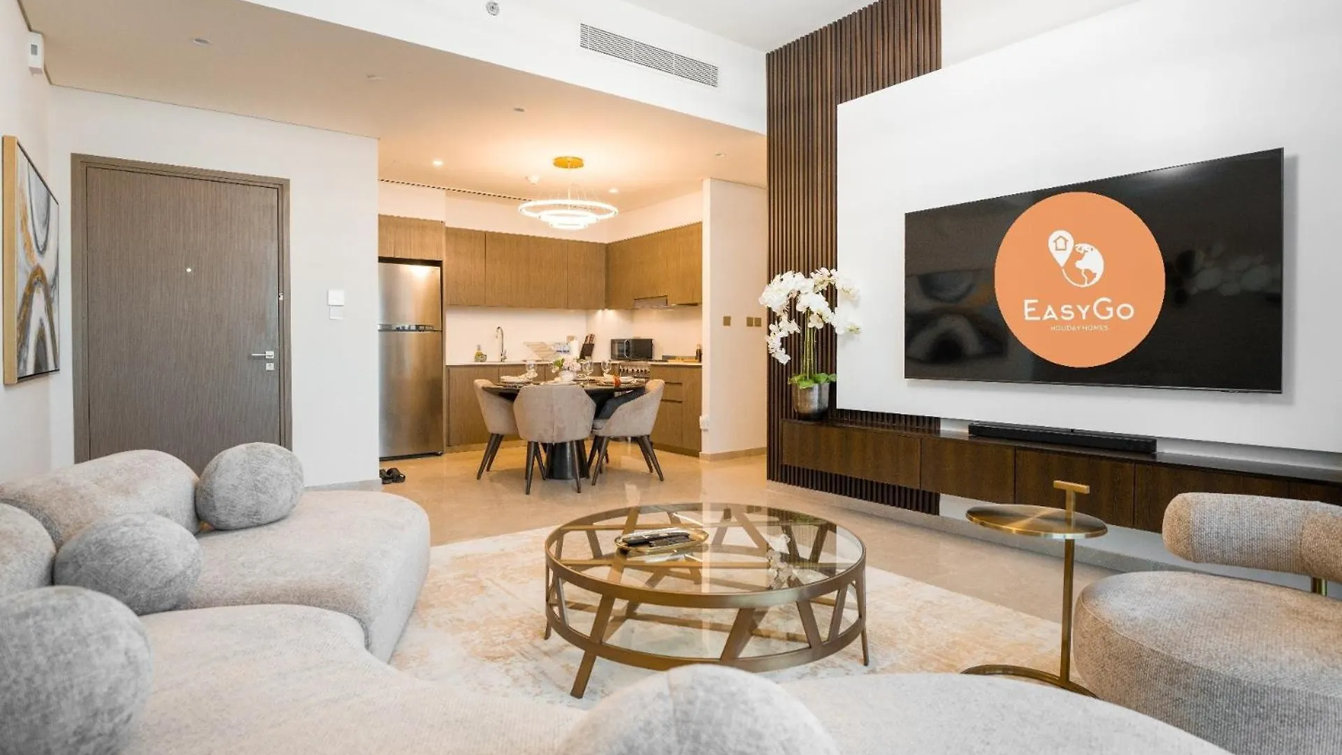 Easygo-Core Luxury 2Bdr In Grande Signature Res Panoramic View Dubai Apartment